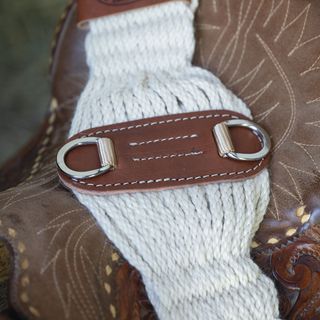 Mohair Blend 27 Strand Smart Cinch® with Roll Snug Buckle