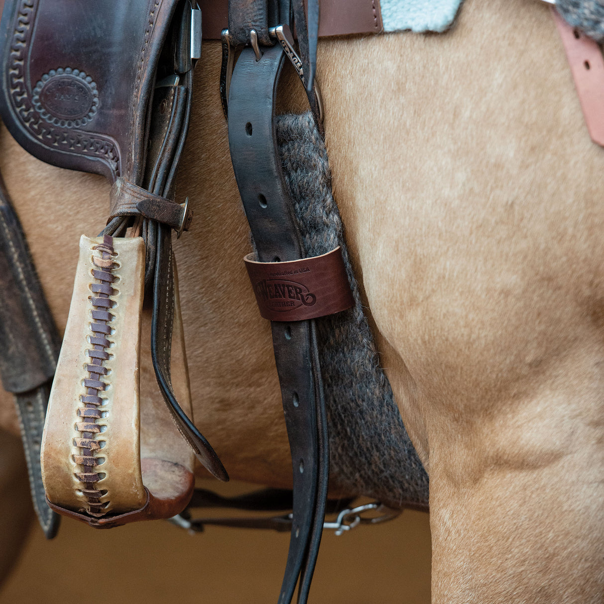 100% Alpaca 27-Strand Cinch