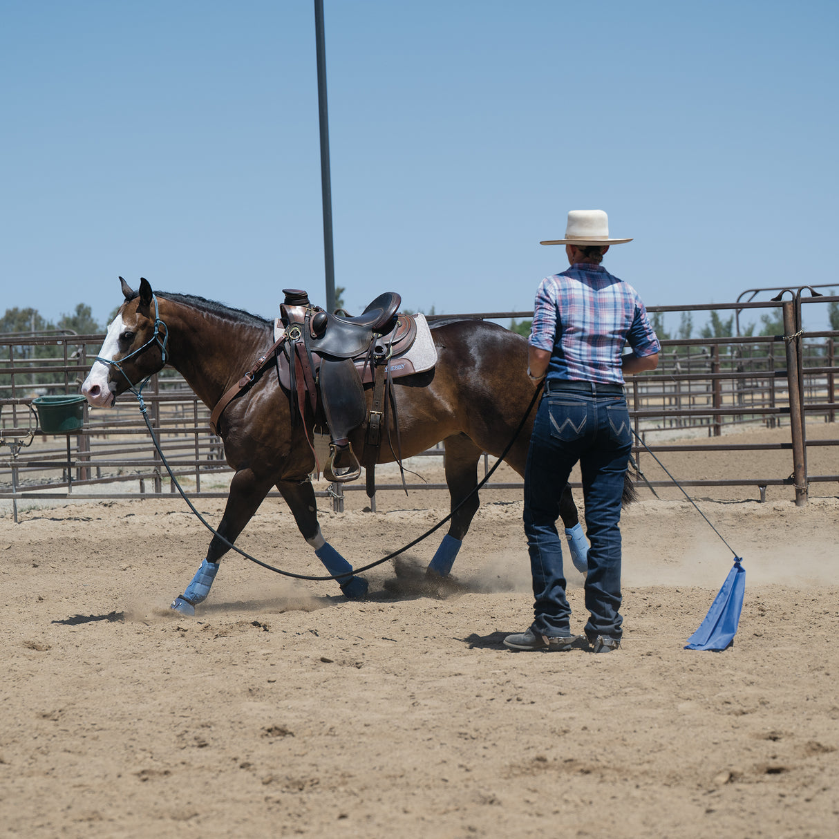 Mohair Blend 27 Strand Smart Cinch® with Roll Snug Buckle