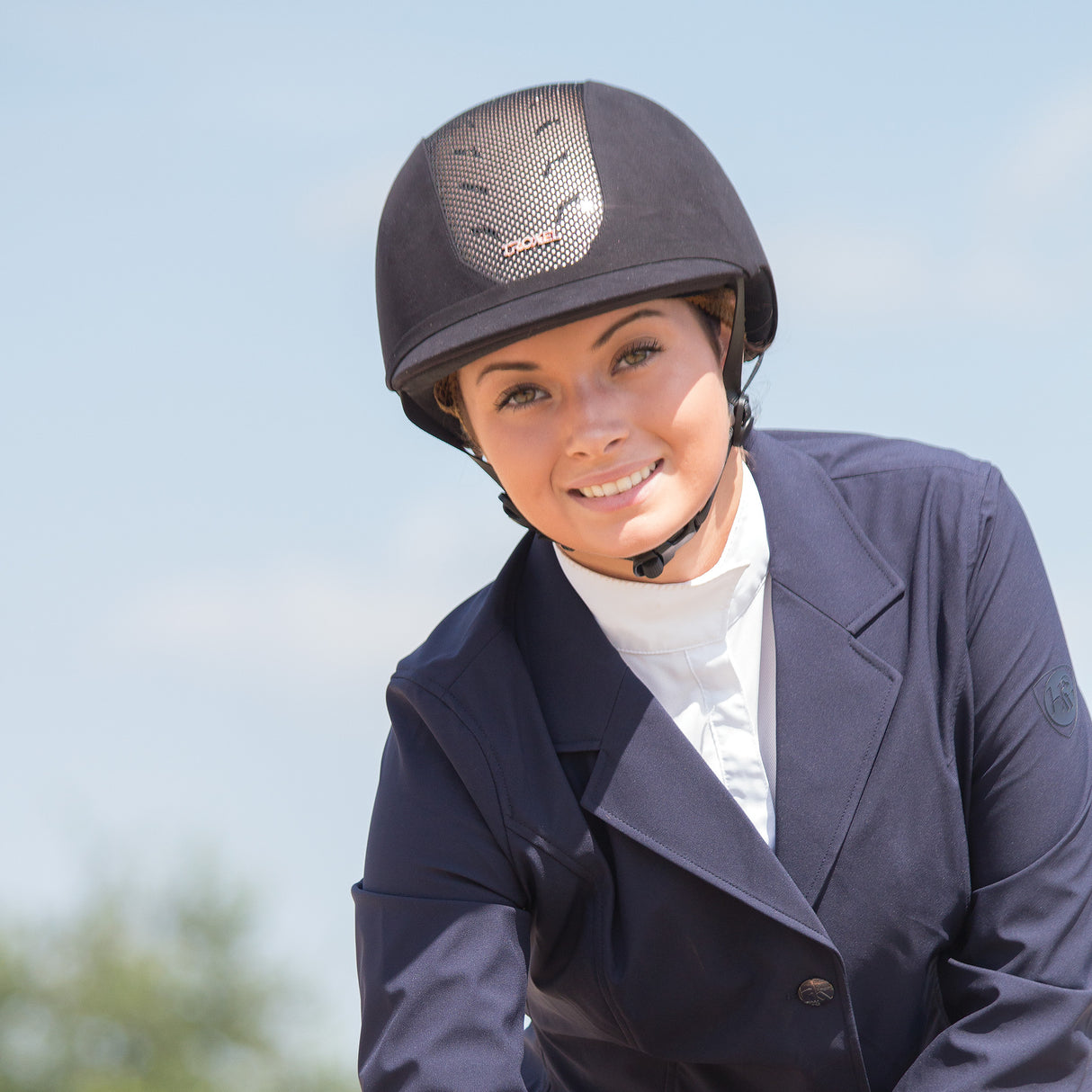 ES™ Riding Helmet, In Use
