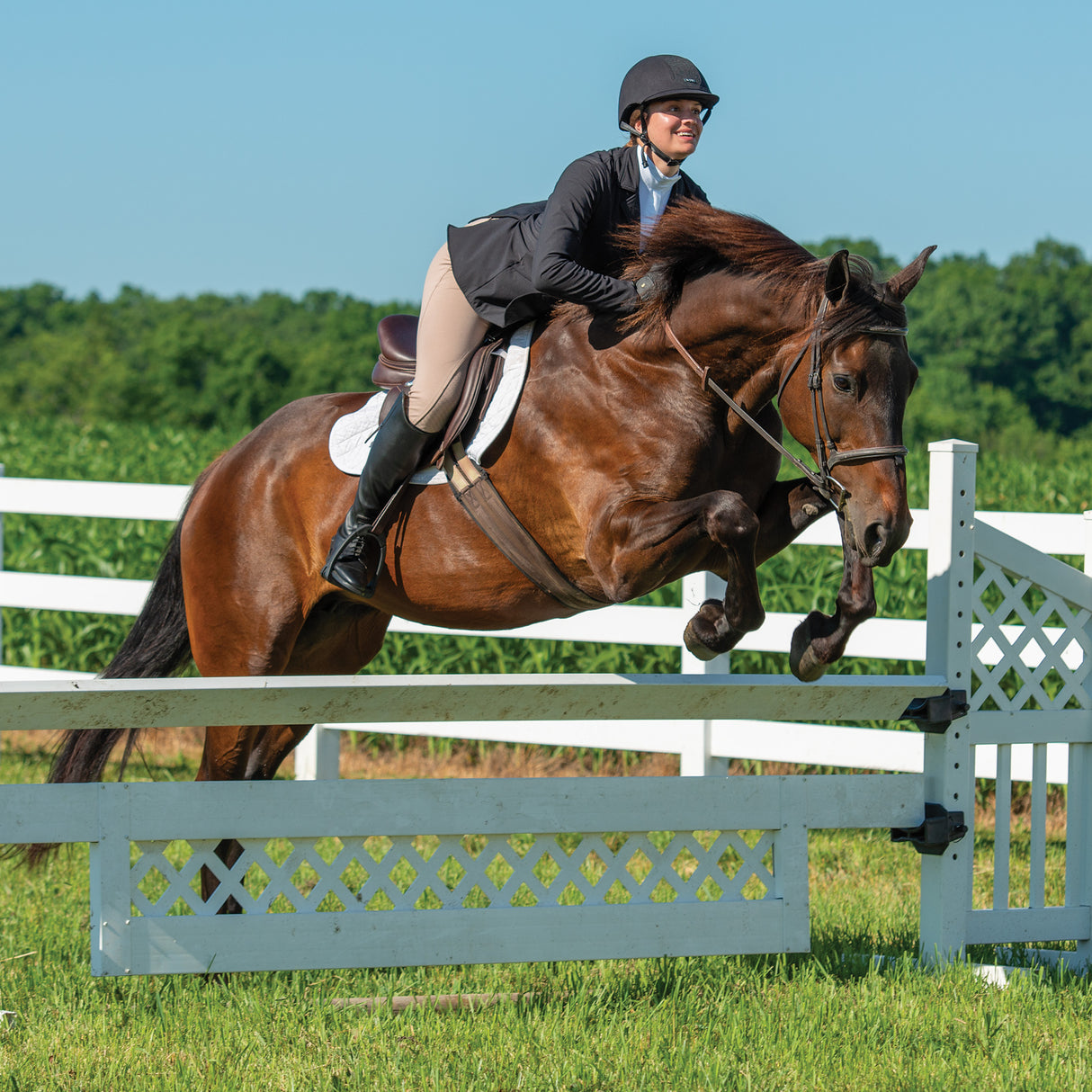 ES™ Riding Helmet, in action