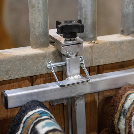 Portable Saddle Pad Rack